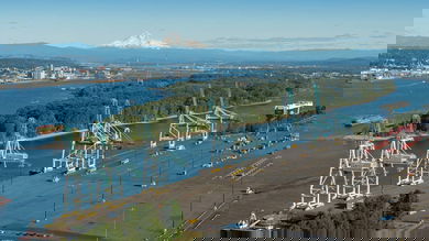 Terminal 6 on the Columbia River