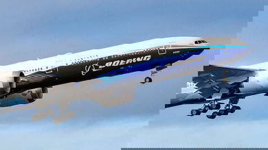 777X taking off on first flight