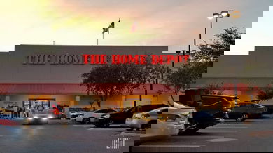 picture of Home Depot store at dusk