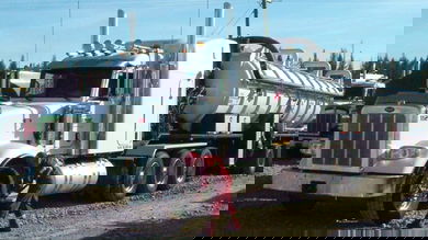 A tractor from Canadian oilpatch trucking company Dalmac