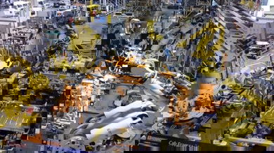 Kenworth robots