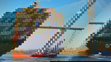 container ship