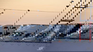 Tractor-trailers of Celadon's Jaguar Transportation