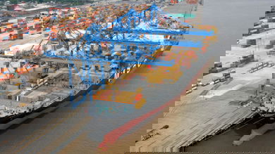 Container ship is unloaded at the Port of New Orleans.