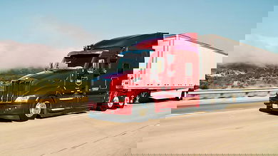 A tractor-trailer powered by autonomous trucking startup Ike.
