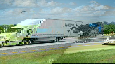 Landstar beats raised guidance