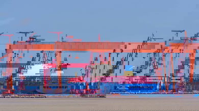 container ship orders
