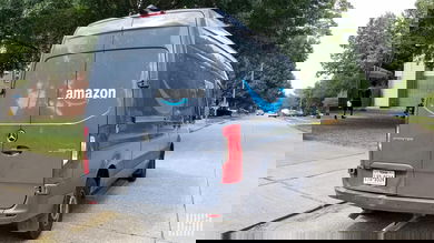 Amazon will not monitor drivers for mask wearing
